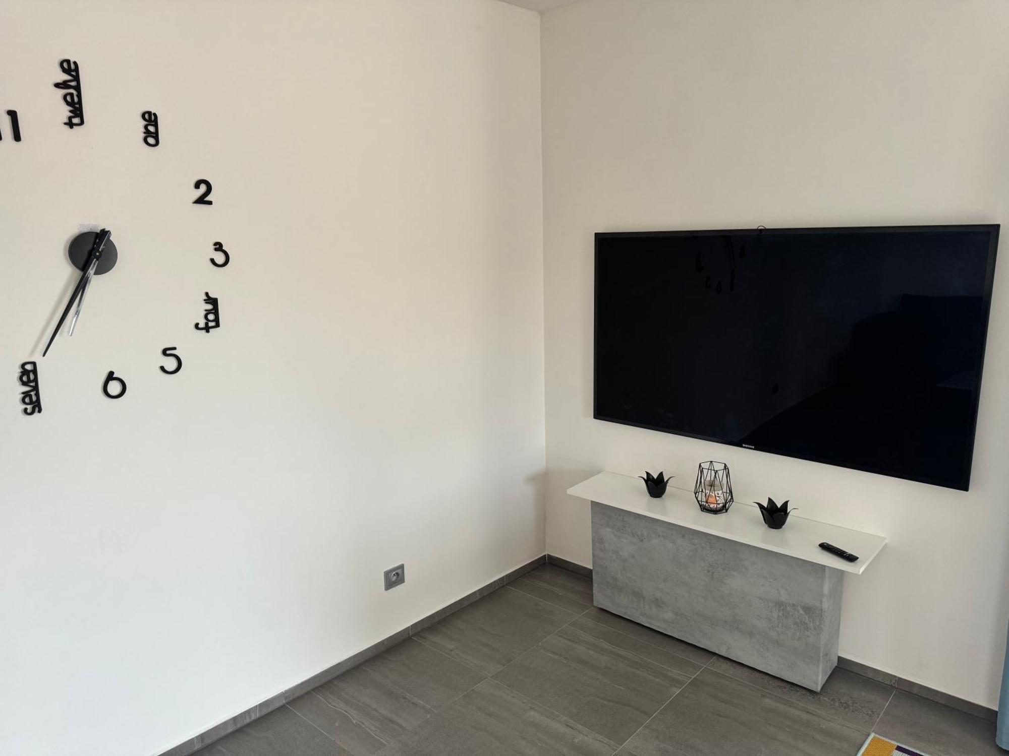 Byt Apartman 74M2 Vyhled Klid Priroda Prága Kültér fotó
