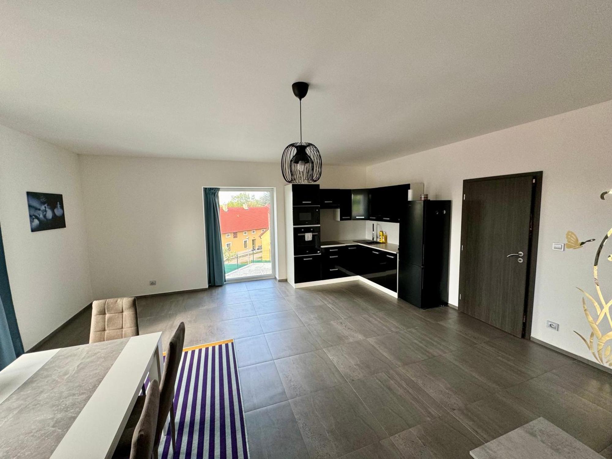 Byt Apartman 74M2 Vyhled Klid Priroda Prága Kültér fotó